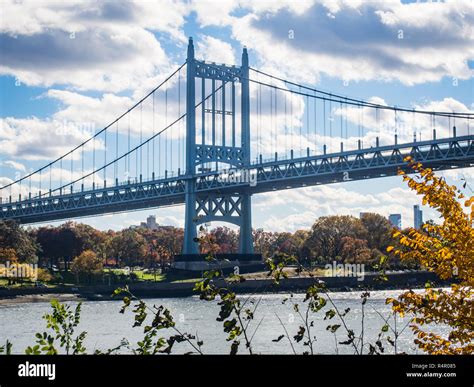 Robert F. Kennedy bridge in New York Stock Photo - Alamy