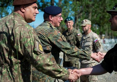 SHAPE | NATO CIS Group reinforcing NATO Response Force command and ...