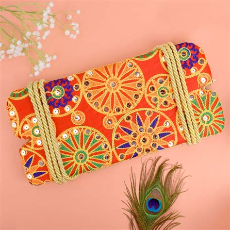 Buy Tradition Graceful Jhula Patri for Hariyali Teej in India at Best ...