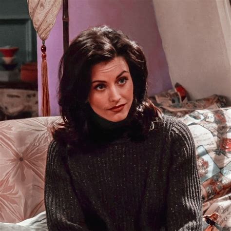 ⊹ : 𝐌𝐎𝐍𝐈𝐂𝐀 ©𝘣𝘹𝘸𝘪𝘥𝘰𝘸 ─ 𝘐𝘤𝘰𝘯𝘴 | Monica geller, Monica, Courtney cox