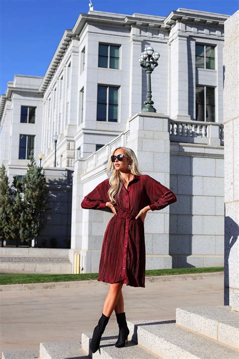 Conservative Dress 的图像结果