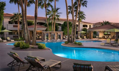Glendale, AZ Luxury Apartments for Rent in Arrowhead | San Prado