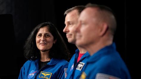 Couple searching for stuffed animal containing son’s ashes