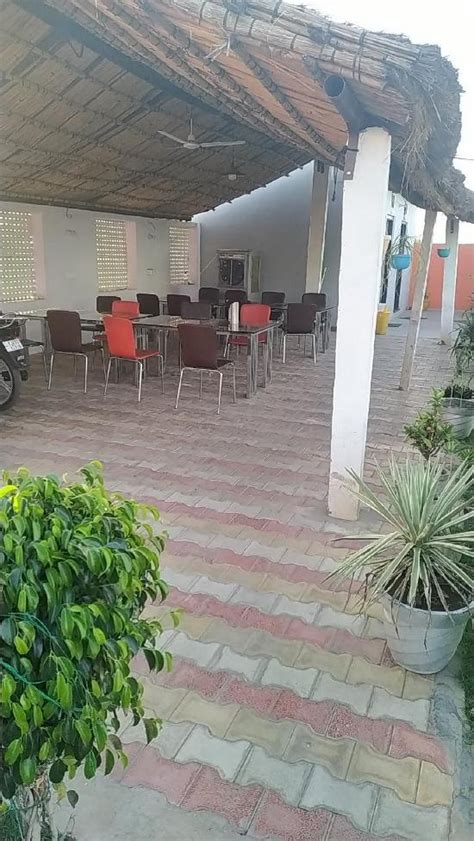 HOTEL D K & RESTAURENT, Sikandra - Restaurant reviews