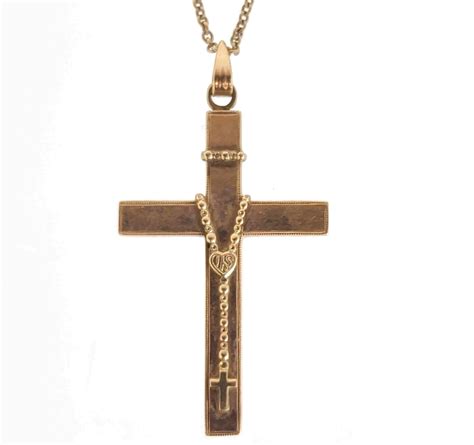 Lot - 10K Gold Cross Pendant Necklace