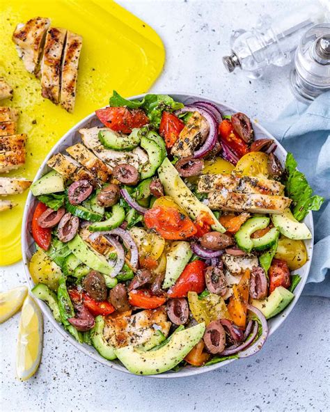 Healthy Mediterranean Chicken Salad - Healthy Fitness Meals
