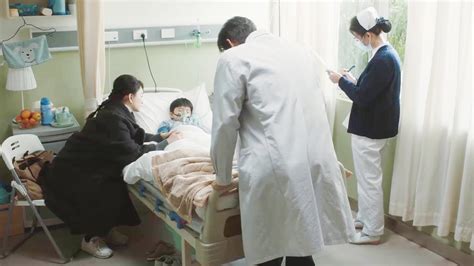 天津爆炸受伤消防员昏迷1个月醒来 - 华声新闻