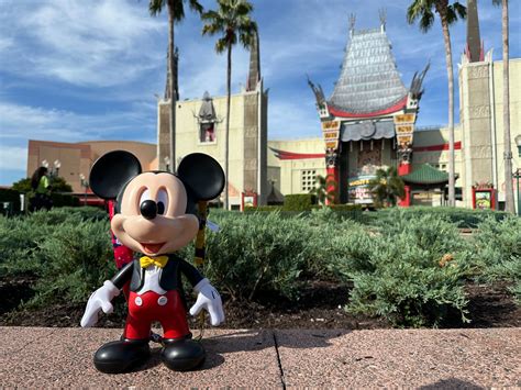 BREAKING: Talking Mickey Mouse Popcorn Bucket Now Available at Disney's ...