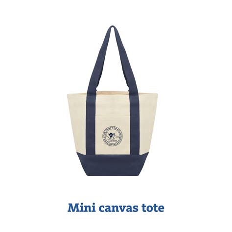 Master Peter’s Heritage Package – UCI Cap and Gown