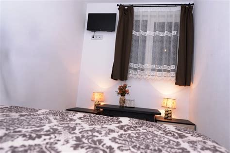 PENSIUNEA TRESTIA (Brosteni) - Specialty Inn Reviews & Photos - Tripadvisor