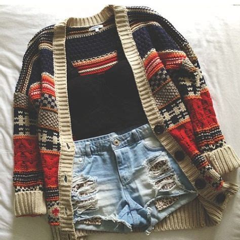 Trendy Outfit Ideas for a Girls' Weekend