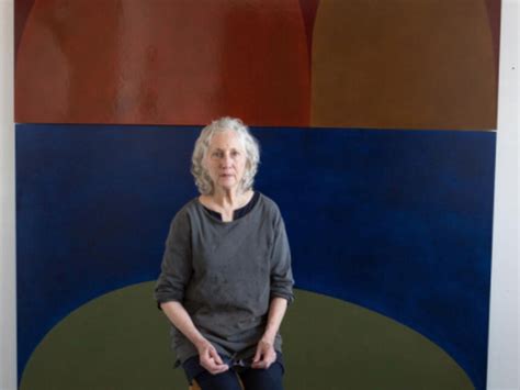 Suzan Frecon. Courtesy of David Zwirner | David Zwirner Gallery