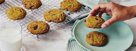 HowToBasic Matcha 的图像结果