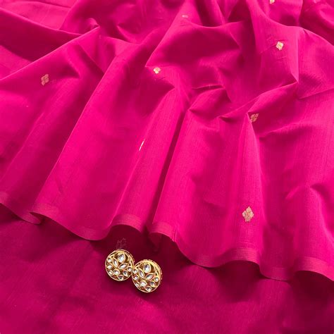 Pink maheshwari saree with zari bootis all over – Roots Handloom
