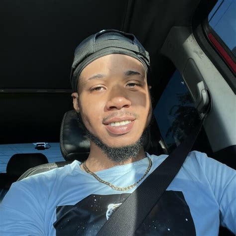 Roshawn - English teacher - ₹1283/h