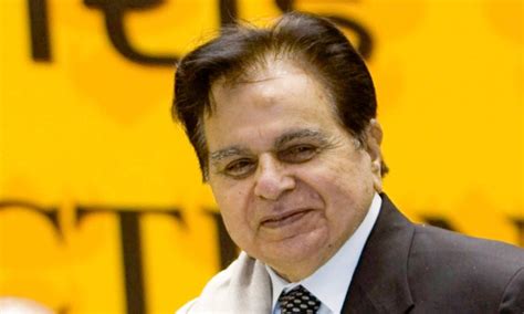 Veteran actor Dilip Kumar to be laid to rest with full state honours
