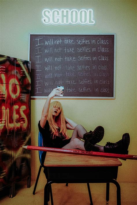 Education 4K Images 的图像结果