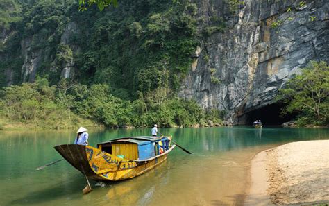 Phong Nha Cave Travel Guide For An Adventurous Vacation