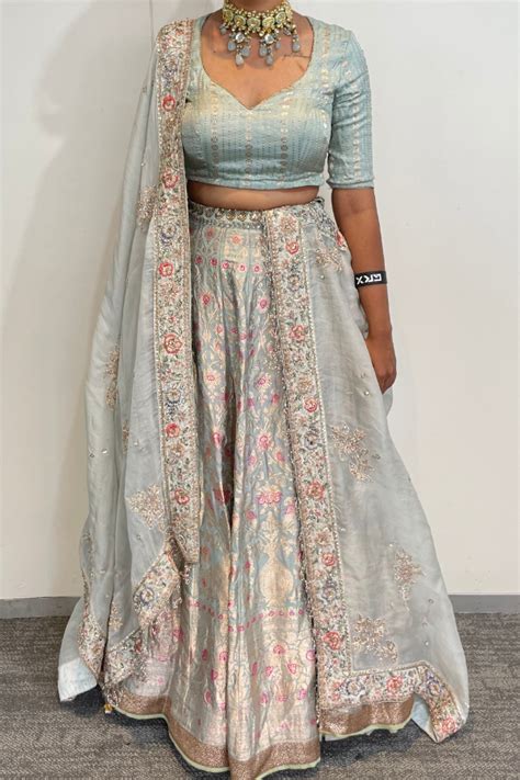 Blue banarsi lehenga set – Kuro Clothing India