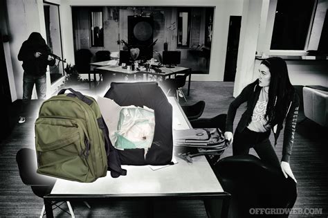 Arming a Hell Bomb Backpack 的图像结果