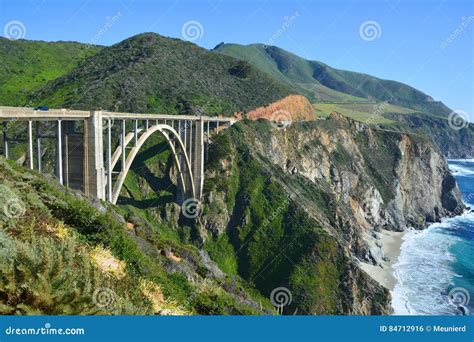 Bixby Creek Bridge editorial photo. Image of gate, cityscape - 84712916
