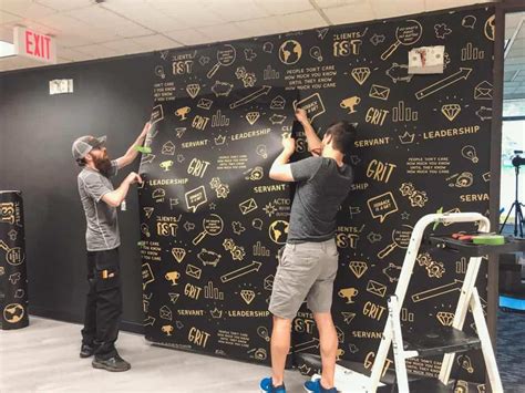 How to Install Vinyl Graphics 的图像结果