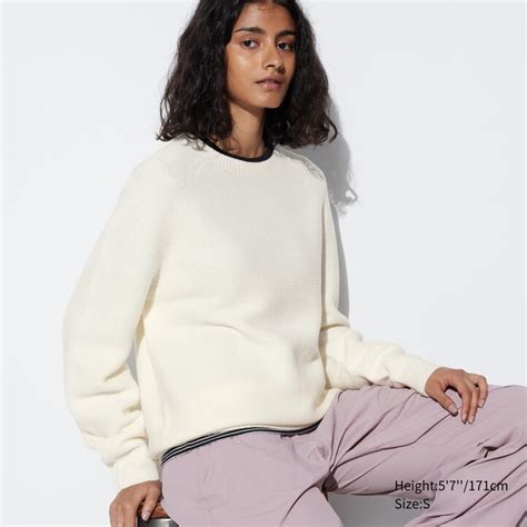 Uniqlo 3d Knit Seamless Crew Neck Jumper Online Store India - Uniqlo ...