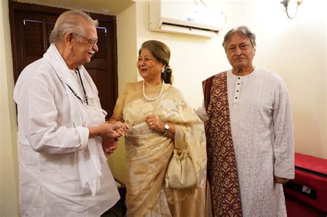 Gulzar regales audiences with his anecdotes of Sarod maestro Ustad ...