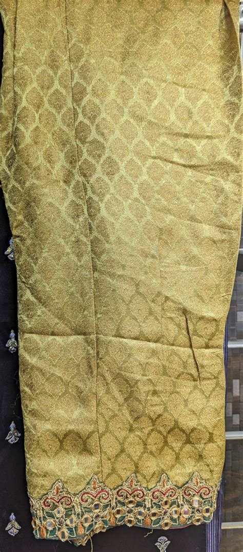 KARMA HEAVY STITCHED 24 3 PC STITCHED D-09 – Siyaab Lawn Hub
