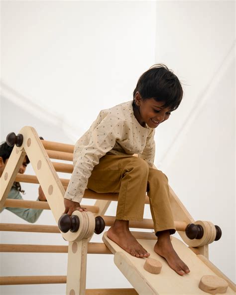 Bloon Toys - Pikler Triangle, Balance Boards & More! – bloon toys