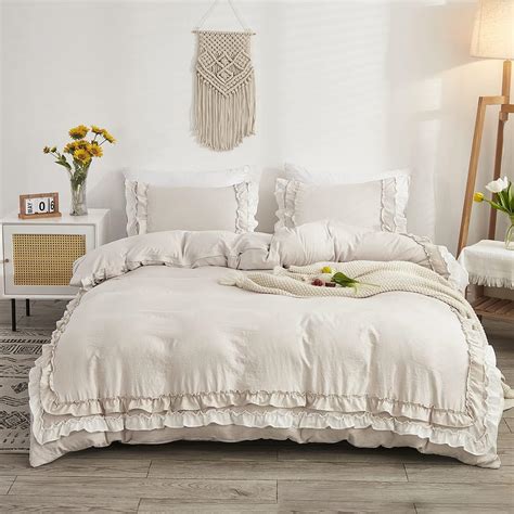 Amazon.com: SOUKECHY Shabby Chic 3 Pieces Bedding,Vintage Ruffled Queen ...