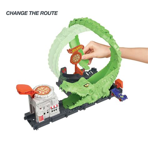 Hot Wheels: City Gator Loop Attack - Track Set – Krazy Caterpillar
