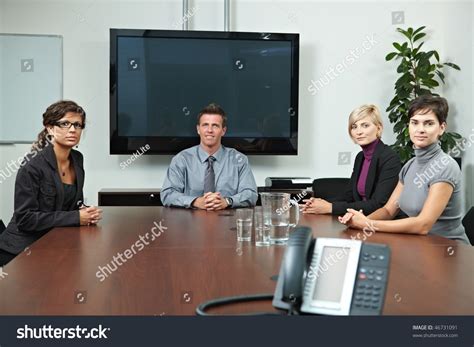 Committee around a Table 的图像结果