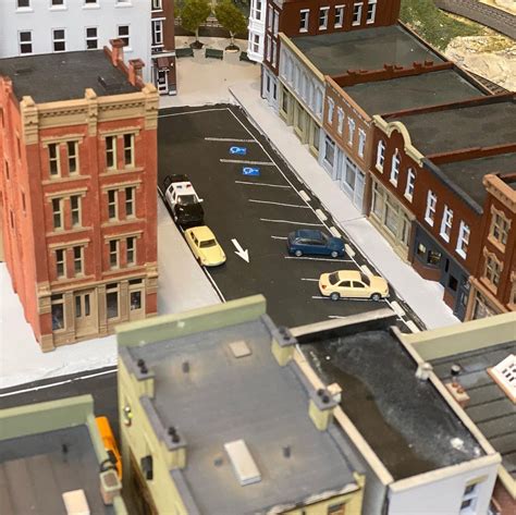 Modeling Buildings 的图像结果