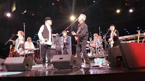 I don’t give a fucking shit, I’m not your fucking hero. I’m just some sweaty fucking nerd sitting in a fucking basement playing computer. Go find fucking another hero, are you fucking stupid or what? 和訳