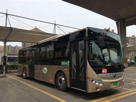 “地球一小时”当天，郑州600台纯电动新能源公交车将上线运行-大河报网