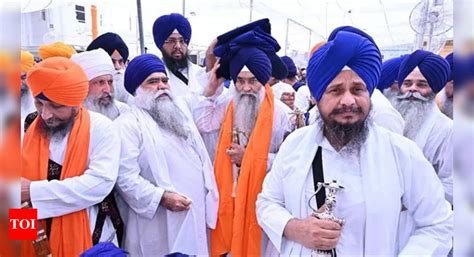 SAD, SGPC in a fix after Akal Takht jathedar asks them to follow ...
