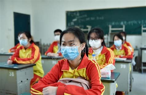 南昌：初三学生返校复课-人民图片网
