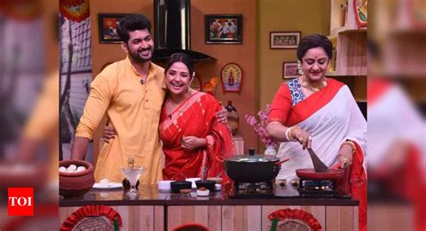 Culinary show ‘Rannaghar’ to welcome celeb couple Mimi Dutta-Om Sahani ...