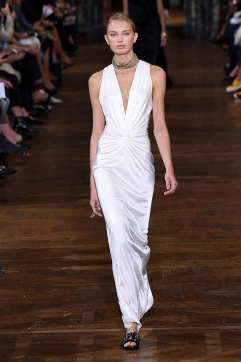 Fashion Runway Business Suit 的图像结果