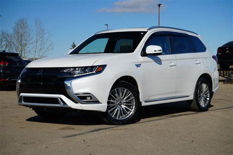 2020 Mitsubishi Outlander PHEV | Adrenalin Motors