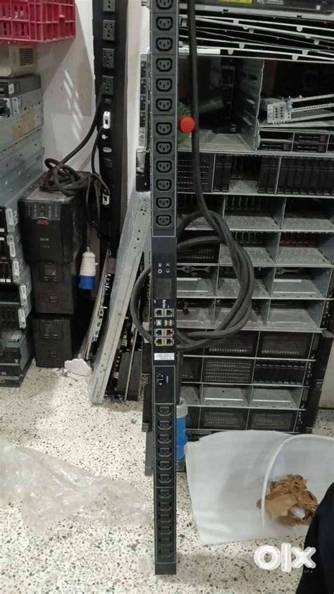 APC AP8941 Switched Rack PDU 2G 24-Port Power Distribution Unit ...