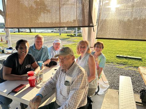 CYC Members enjoying themselves at The Hook Boat Club event.