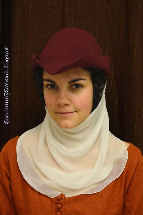 Hat, braids and wimple based on 1336-41, Buffalmacco, Anacoreti nella ...