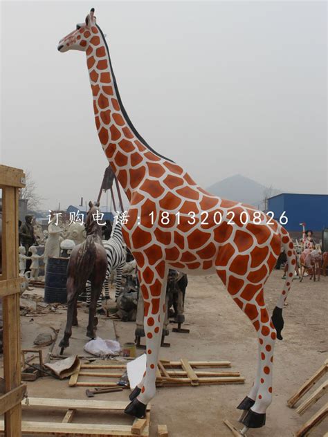 玻璃钢长颈鹿仿真动物雕塑 - 卓景雕塑公司