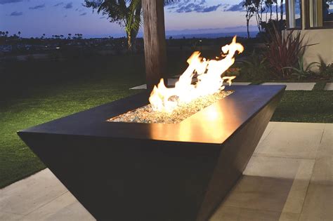 ARCHPOT Geo Rectangle Fire Table | Landscape Architect