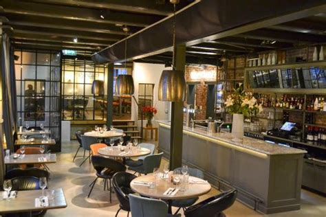 Prima service, good food and nice ambiance. - Reviews, Photos - De ...