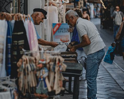 Why Support Local Business 的图像结果