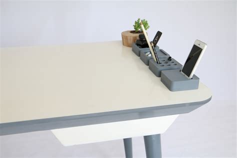 Antro Desk工作桌_办公|园园熊-优秀工业设计作品-优概念