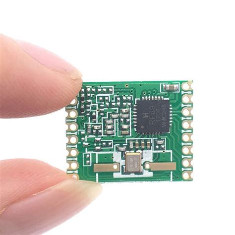 Buy RFM69 FSK Transceiver Module Online in India | Robocraze
